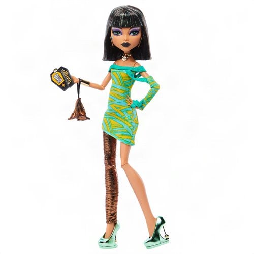 MH Creeproduction Dawn of the Dance Cleo de Nile Doll
